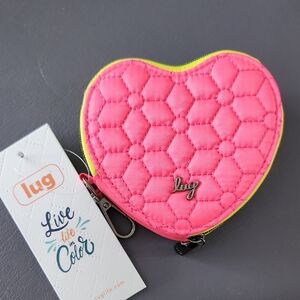 Lug Heart Pouch